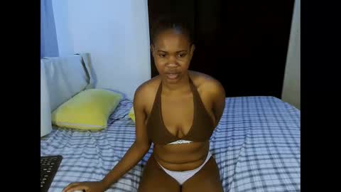 naughtysluts_ online show from October 31, 2025, 8:04 am