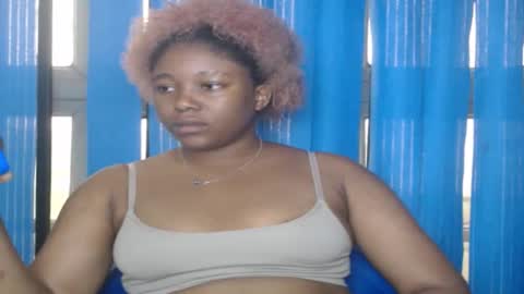 Snapshot of naughtyxpussyx chatting on September 29, 2025, 8:08 am naughtyxpussyx online show from September 29, 2025, 8:08 am