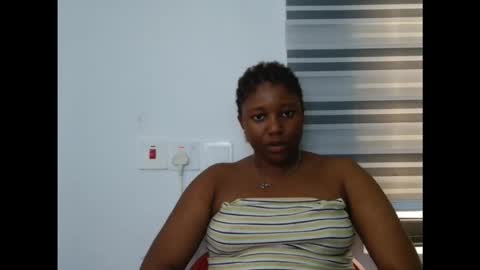 Snapshot of naughtyxpussyx chatting on October 18, 2025, 9:10 am naughtyxpussyx online show from October 18, 2025, 9:10 am