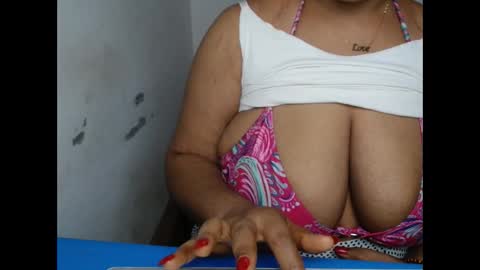 Snapshot of naughtyxpussyx chatting on November 25, 2025, 12:27 pm naughtyxpussyx online show from November 25, 2025, 12:27 pm