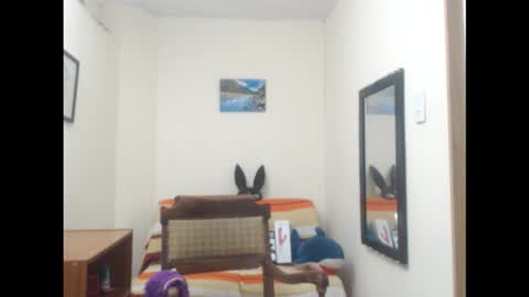 keyra online show from February 11, 2026, 8:19 am