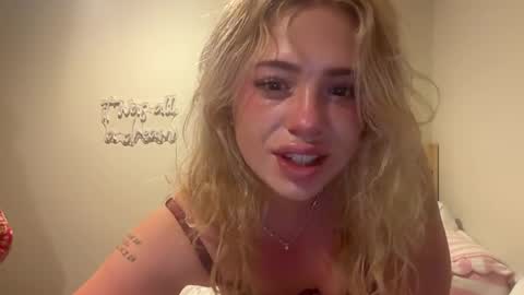 Snapshot of navyblair chatting on July 18, 2026, 12:37 am navy online show from July 18, 2026, 12:37 am
