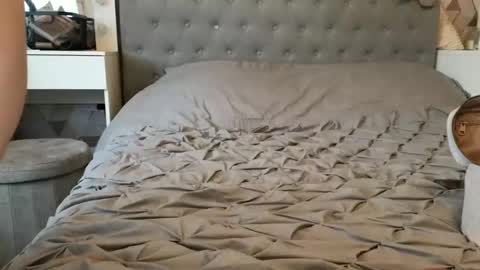 Navyrein online show from February 20, 2026, 9:32 am