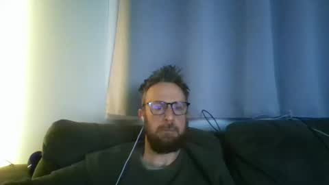 nawtydom1977 online show from April 8, 2026, 11:48 pm