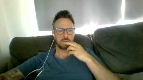 Snapshot of nawtydom1977 chatting on June 30, 2026, 3:24 pm nawtydom1977 online show from June 30, 2026, 3:24 pm