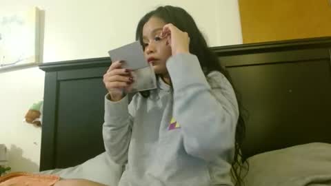 Mimi is dope    online show from November 26, 2025, 2:34 am