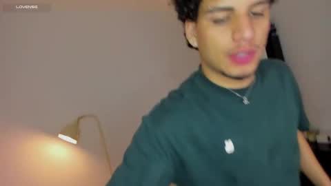 Natan online show from September 28, 2025, 1:22 am