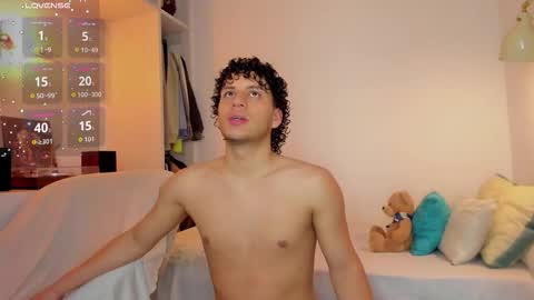 Natan online show from November 23, 2025, 6:02 am