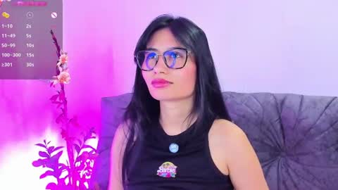 Snapshot of nayecloud chatting on June 26, 2026, 5:01 am Naye online show from June 26, 2026, 5:01 am