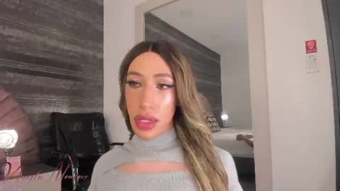 Snapshot of nayla_monroee chatting on July 17, 2026, 10:36 pm Nayla online show from July 17, 2026, 10:36 pm