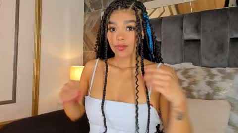 Snapshot of naylagrey chatting on October 10, 2025, 11:31 am online show from October 10, 2025, 11:31 am