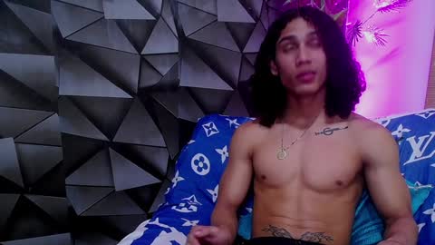 Nazper online show from January 8, 2025, 6:31 pm