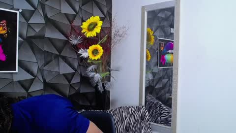 Nazper online show from January 19, 2025, 4:04 pm