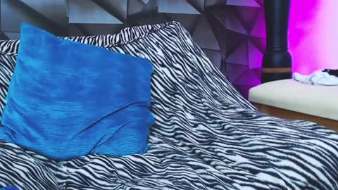 Nazper online show from February 8, 2025, 2:27 pm