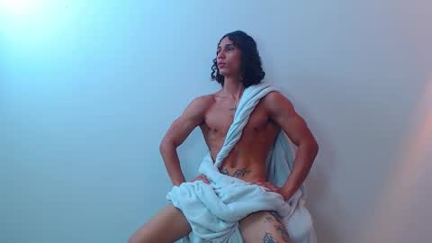 Nazper online show from March 19, 2026, 5:17 pm