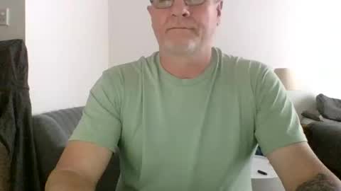 neckdown12 online show from November 8, 2025, 8:29 pm