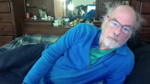 nedddludd online show from May 2, 2026, 11:32 pm