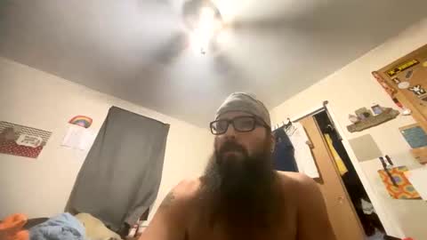 Snapshot of needu802318 chatting on May 5, 2026, 6:32 am Easy E online show from May 5, 2026, 6:32 am