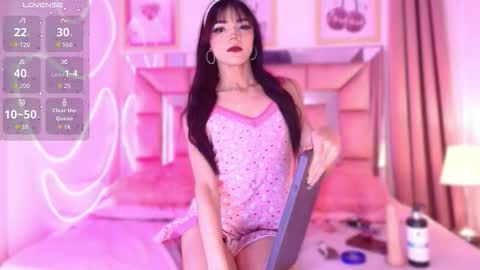 nefera_nox online show from February 6, 2026, 4:50 am