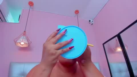neferet_opal online show from July 5, 2026, 4:19 am