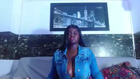  CHIKY  online show from March 19, 2026, 3:21 am