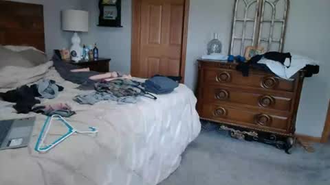 NEIGHBORGUY4U online show from June 26, 2026, 9:08 pm