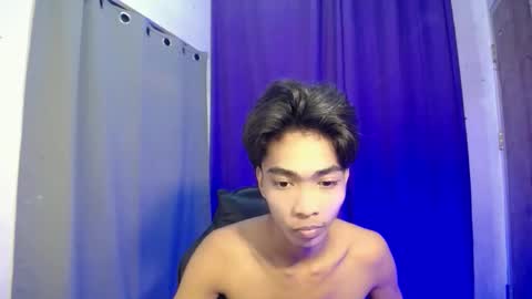 neil_asian69 online show from February 19, 2026, 7:37 am