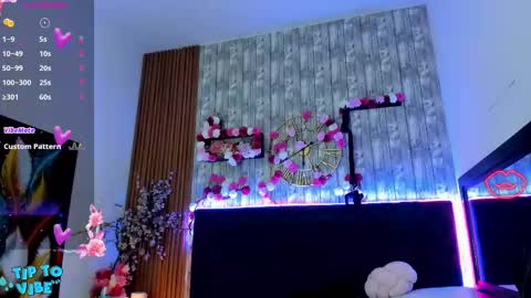 Miah online show from September 11, 2025, 11:21 am