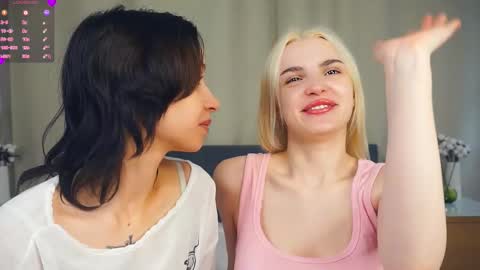 Snapshot of neldabestwick chatting on March 1, 2026, 8:44 pm Histori online show from March 1, 2026, 8:44 pm