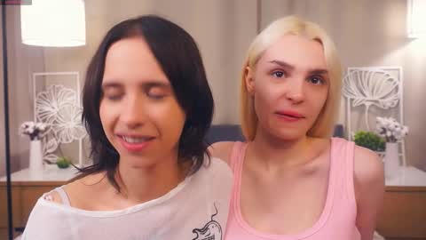 Snapshot of neldabestwick chatting on March 3, 2026, 10:15 pm Histori online show from March 3, 2026, 10:15 pm