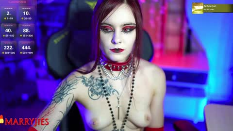 Snapshot of nelle_ chatting on January 21, 2025, 2:59 pm    online show from January 21, 2025, 2:59 pm