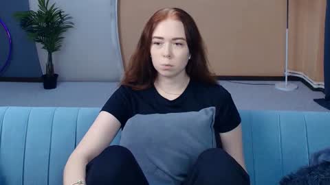 Snapshot of nelliemathers chatting on July 9, 2026, 7:18 pm Nelli online show from July 9, 2026, 7:18 pm