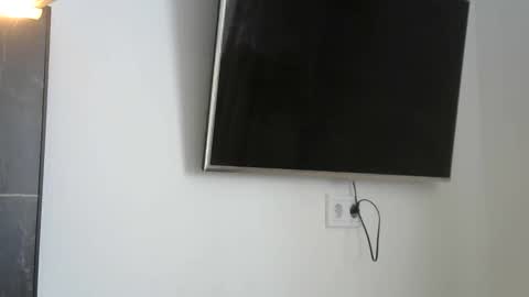 Snapshot of nelly_fortu chatting on May 24, 2026, 2:33 pm nelly_fortu online show from May 24, 2026, 2:33 pm