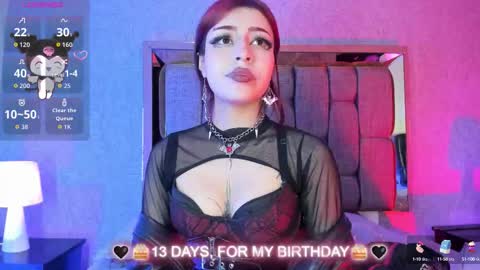 Snapshot of nemesis_castel chatting on October 6, 2025, 10:18 pm Nemesis online show from October 6, 2025, 10:18 pm