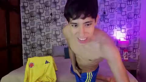 Snapshot of neo_twink chatting on June 27, 2026, 1:28 pm just Daniel online show from June 27, 2026, 1:28 pm