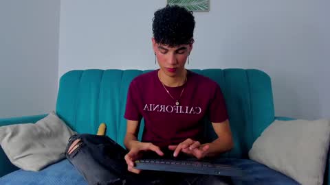 Snapshot of neoraptis chatting on January 16, 2025, 8:14 pm NeoRaptis jhonatan online show from January 16, 2025, 8:14 pm