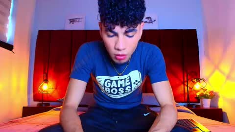 Snapshot of neoraptis chatting on September 8, 2025, 8:30 pm NeoRaptis jhonatan online show from September 8, 2025, 8:30 pm