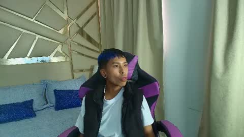 Snapshot of neoxangel69 chatting on June 18, 2026, 4:33 pm neoxangel69 online show from June 18, 2026, 4:33 pm