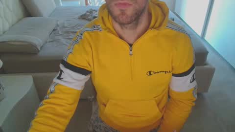 Nerchia89 online show from October 5, 2025, 2:37 pm