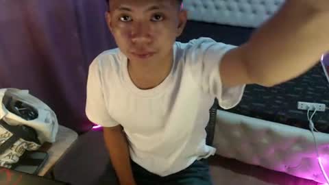 Snapshot of nerdy_nate chatting on July 9, 2026, 10:25 pm Ethan online show from July 9, 2026, 10:25 pm