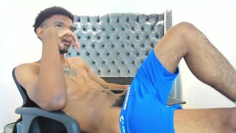 Snapshot of nero_reyd chatting on April 18, 2026, 7:58 pm Nero online show from April 18, 2026, 7:58 pm