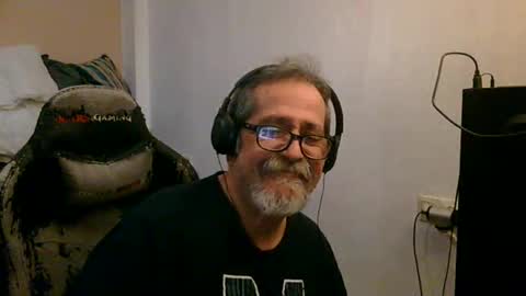 neron401 online show from April 17, 2026, 1:52 am