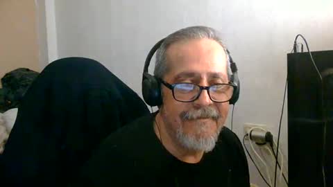 Snapshot of neron401 chatting on May 14, 2026, 3:02 am neron401 online show from May 14, 2026, 3:02 am