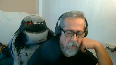 Snapshot of neron401 chatting on July 20, 2026, 3:03 pm neron401 online show from July 20, 2026, 3:03 pm