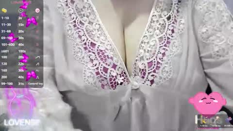 Snapshot of neslihan35 chatting on February 10, 2026, 7:51 pm neslihan online show from February 10, 2026, 7:51 pm