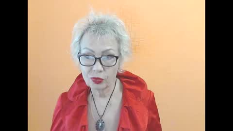 Snapshot of nessyjenixs chatting on October 18, 2025, 7:20 am NessyJenixs online show from October 18, 2025, 7:20 am