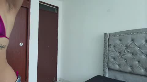 nesuko_kamado online show from March 4, 2025, 4:30 pm