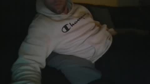 Snapshot of netsurfer511 chatting on December 17, 2024, 10:54 pm netsurfer511 online show from December 17, 2024, 10:54 pm