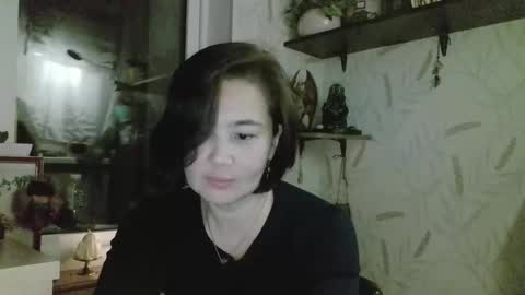 Snapshot of nettie_allie chatting on December 3, 2025, 8:40 pm Nettie Allie online show from December 3, 2025, 8:40 pm