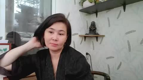 Snapshot of nettie_allie chatting on December 18, 2025, 9:04 am Nettie Allie online show from December 18, 2025, 9:04 am